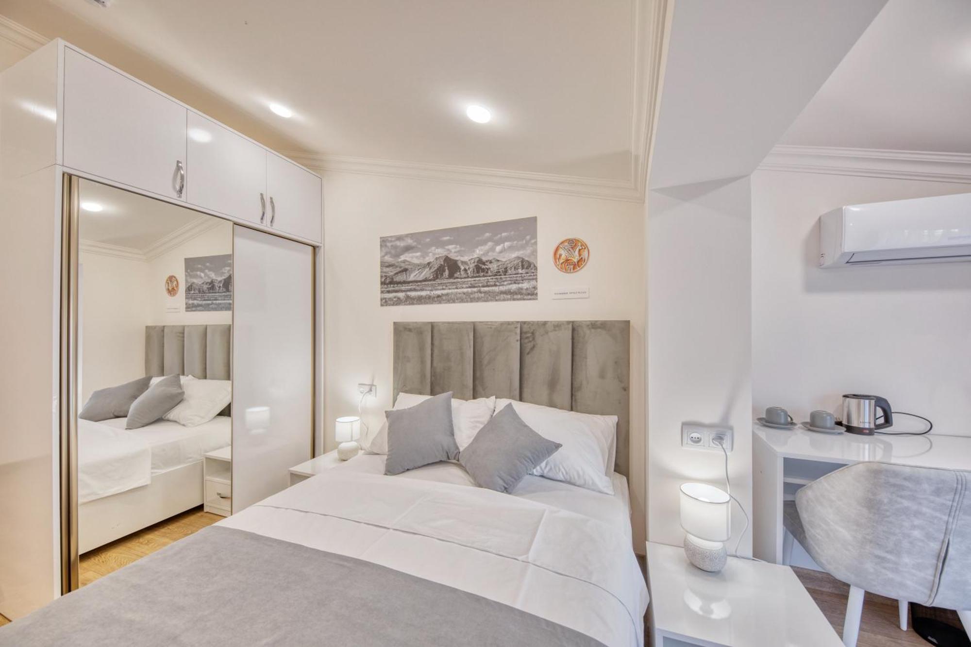 Maison Heritage Hotel Єреван Екстер'єр фото